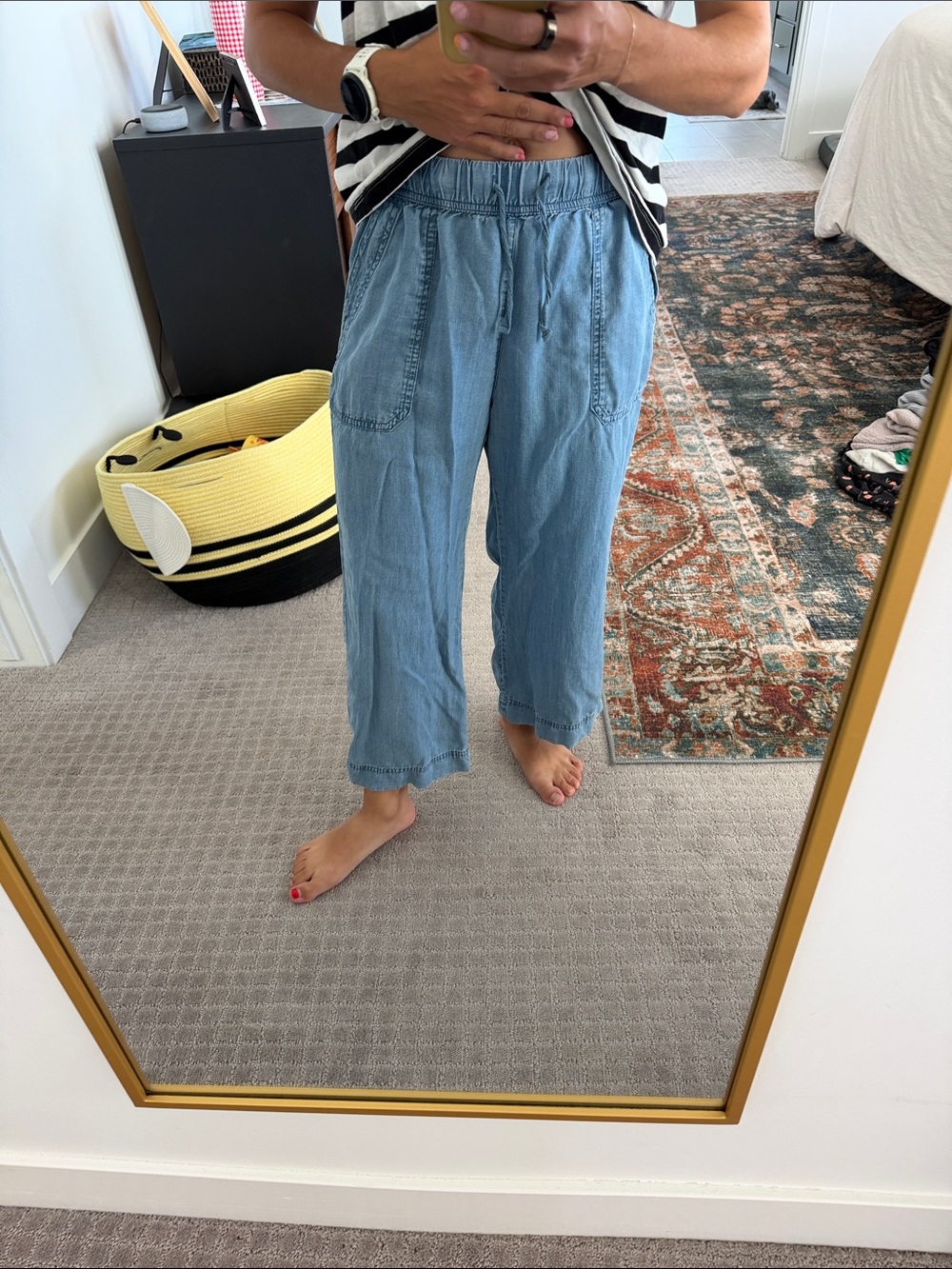 Light Wash Casual Drawstring Women’s Jeans